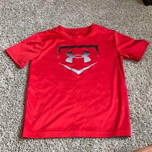 Boys under armor performance shirt